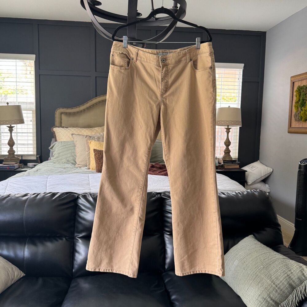 Chico's Platinum Denim Size 3 Regular Khaki Bootcut Stretch Jeans Womens 16